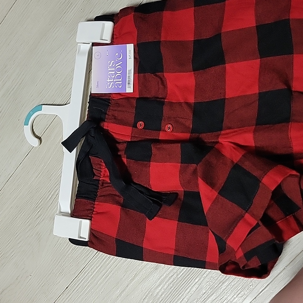 Woman's plaid shorts